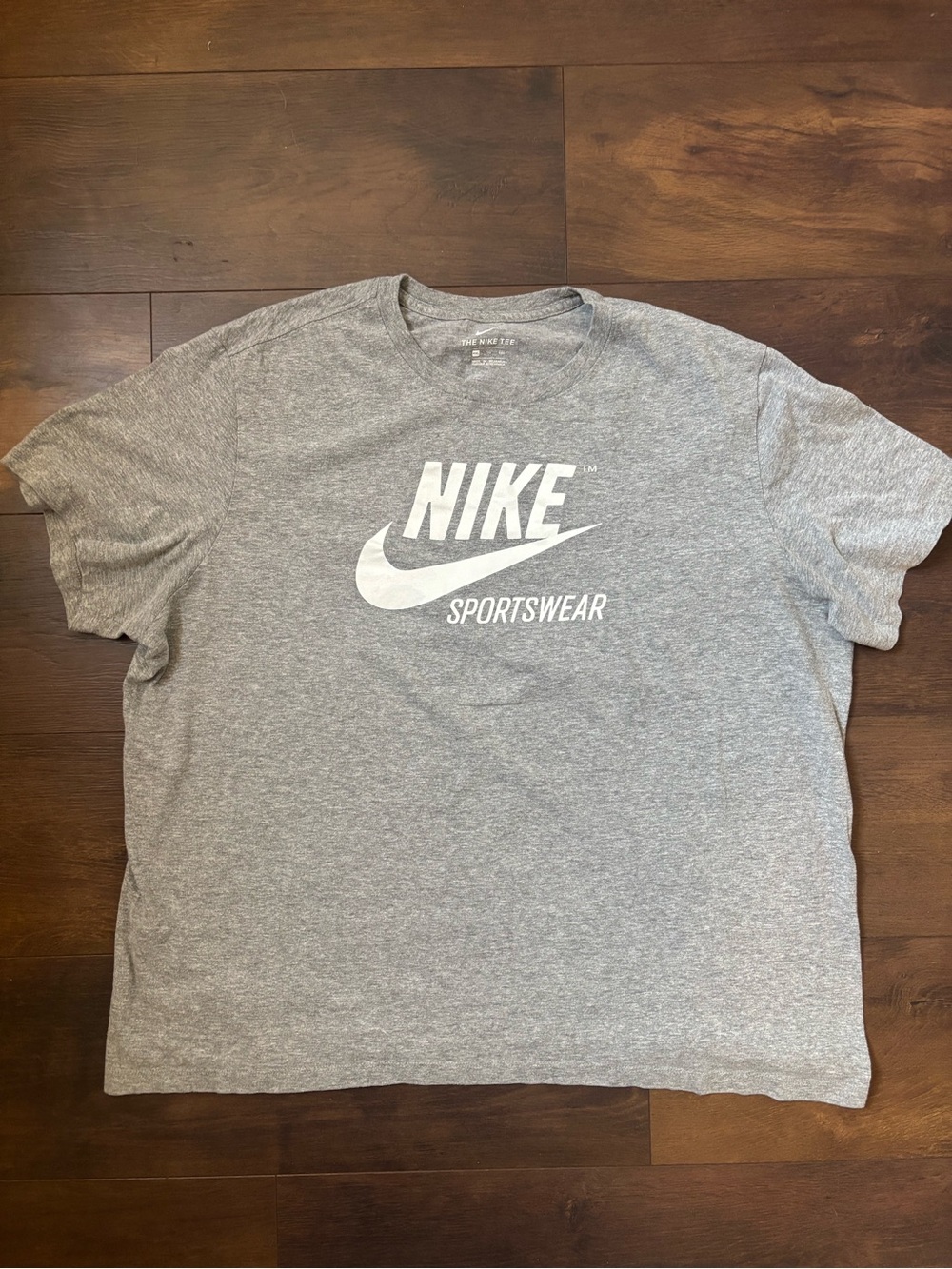Nike Sportswear Grey Logo Swoosh T-Shirt Men’s XXL